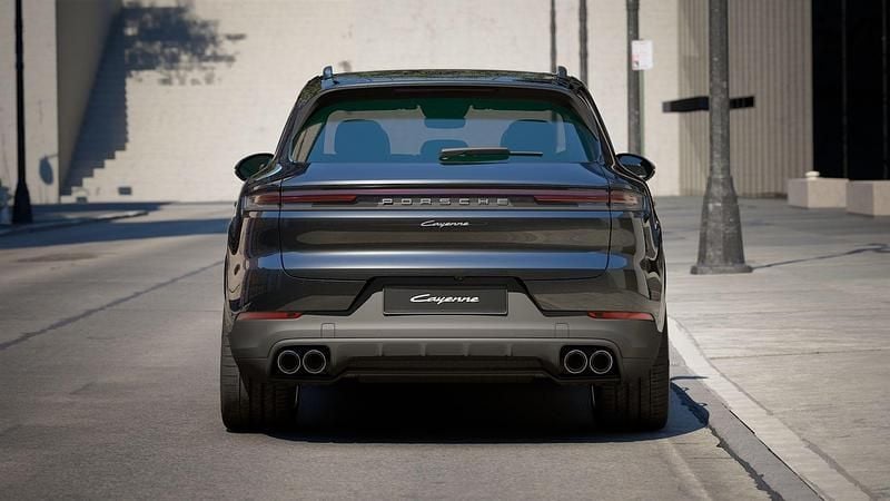 Gebraucht Porsche Cayenne 470 PS (345 kW) 2024 SUV