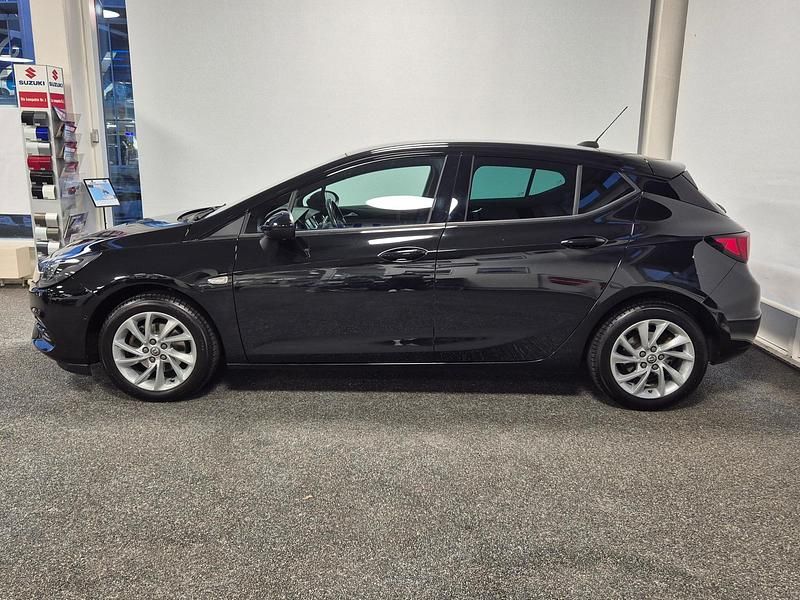 Gebraucht Opel Astra Elegance 145 PS (106 kW) 2022 Schwarz Limousine