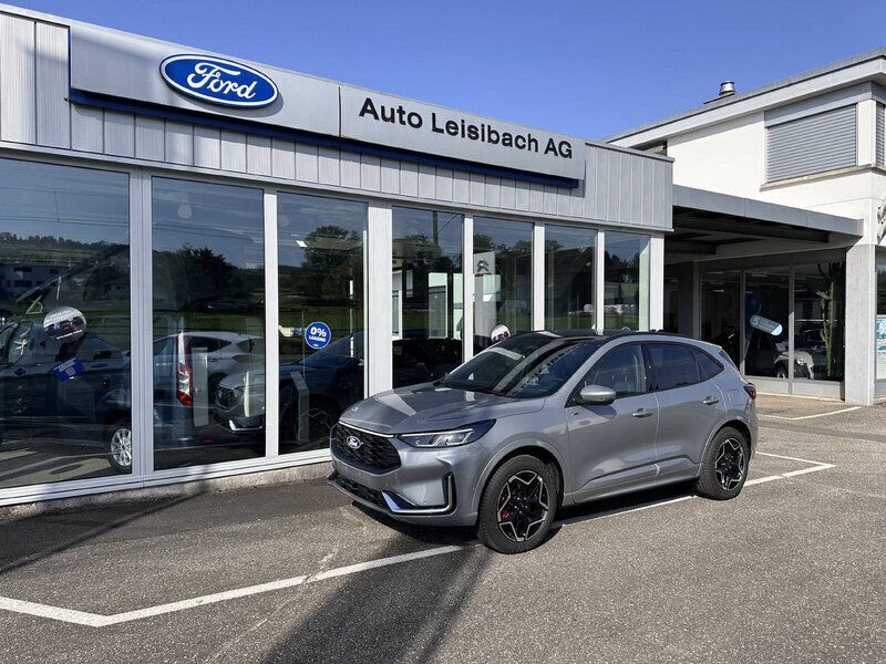 Grau Gebraucht 2024 Ford Kuga ST-Line X SUV | CHF 39’900 (Teuer) - Bild 1/4