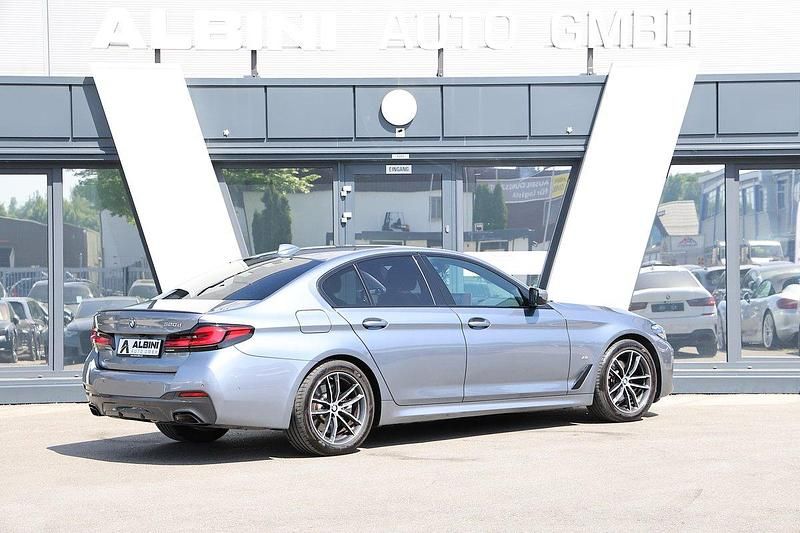 Gebraucht BMW 520 M Sport 190 PS (139 kW) 2023 Limousine