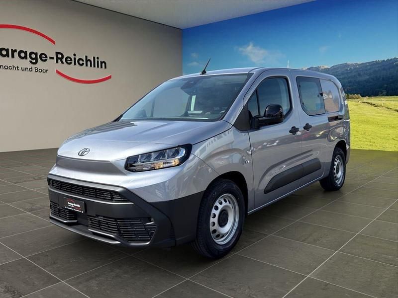 Gebraucht 2025 Toyota Proace City Advance Van / Kleinbus | CHF 39’900 - Bild 1/4