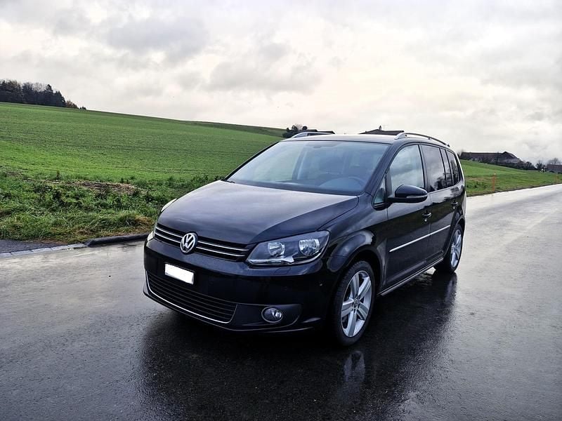 Gebraucht 2013 VW Touran Trendline Van / Kleinbus | CHF 9’500 (Fairer Preis) - Bild 1/4