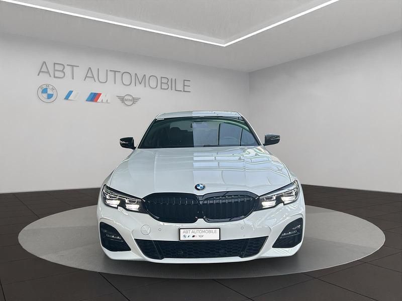 Gebraucht BMW 330 M Sport 296 PS (217 kW) 2022 Weiss Limousine