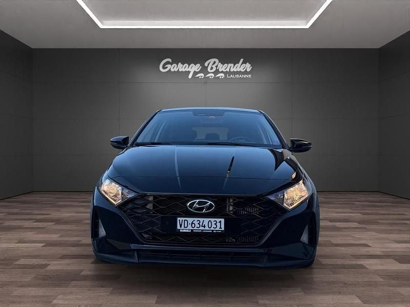 Gebraucht Hyundai i20 120 PS (88 kW) 2023 Schwarz Kleinwagen