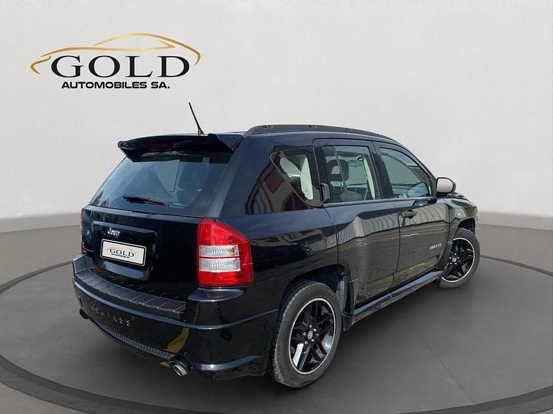 Gebraucht Jeep Compass Sport 170 PS (125 kW) 2008 SUV