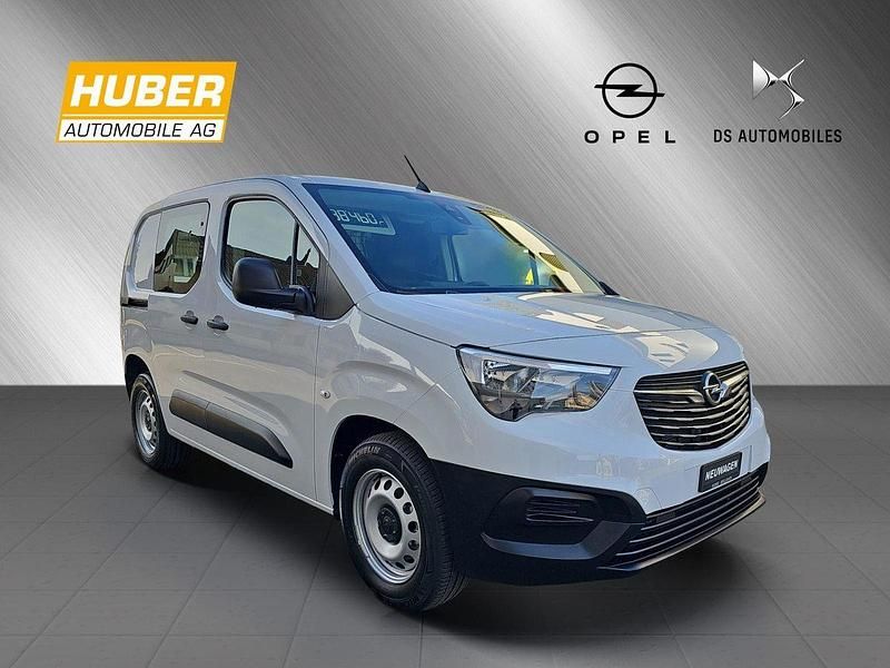 Gebraucht 2024 Opel Combo-e Life Van / Kleinbus | CHF 28’900 (Etwas zu teuer) - Bild 1/4