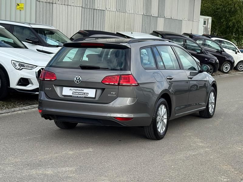 Gebraucht VW Golf VII Comfortline 122 PS (89 kW) 2014 Kombi