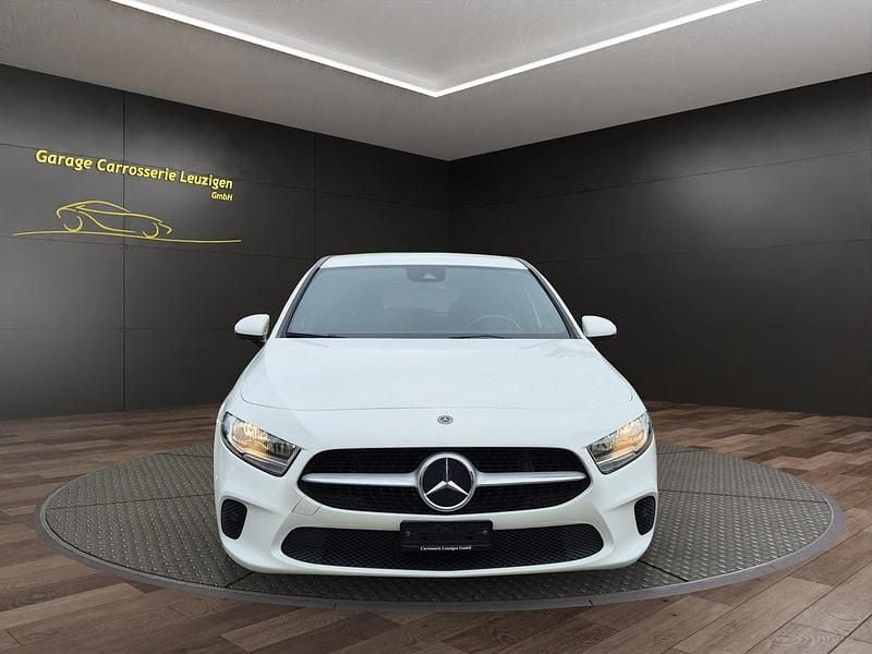 Gebraucht Mercedes A180 Style 116 PS (85 kW) 2019 Limousine