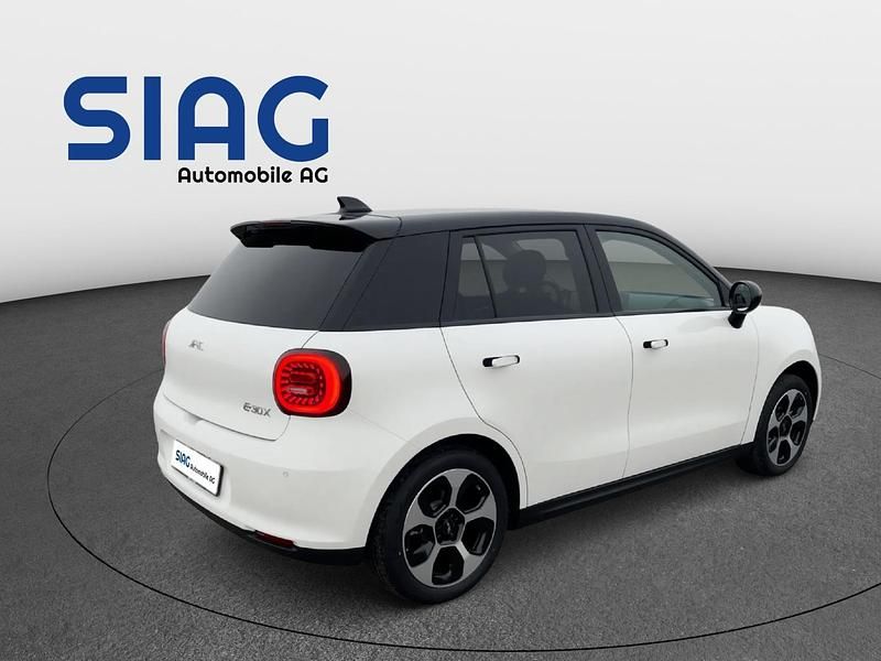 Neu JAC E30X 100 kW (136 PS) 2026 Weiss Kleinwagen