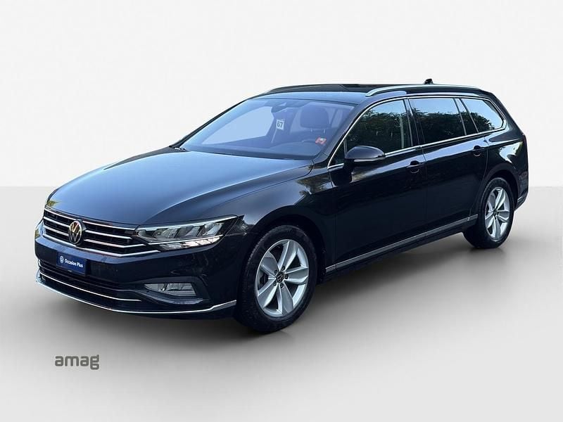 Gebraucht VW Passat Elegance 200 PS (147 kW) 2023 Deep black nacré Kombi