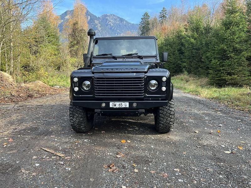 Gebraucht 2015 Land Rover Defender Kombi | CHF 75’000 - Bild 1/4