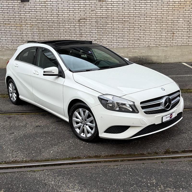 Gebraucht Mercedes A200 Urban 156 PS (114 kW) 2015