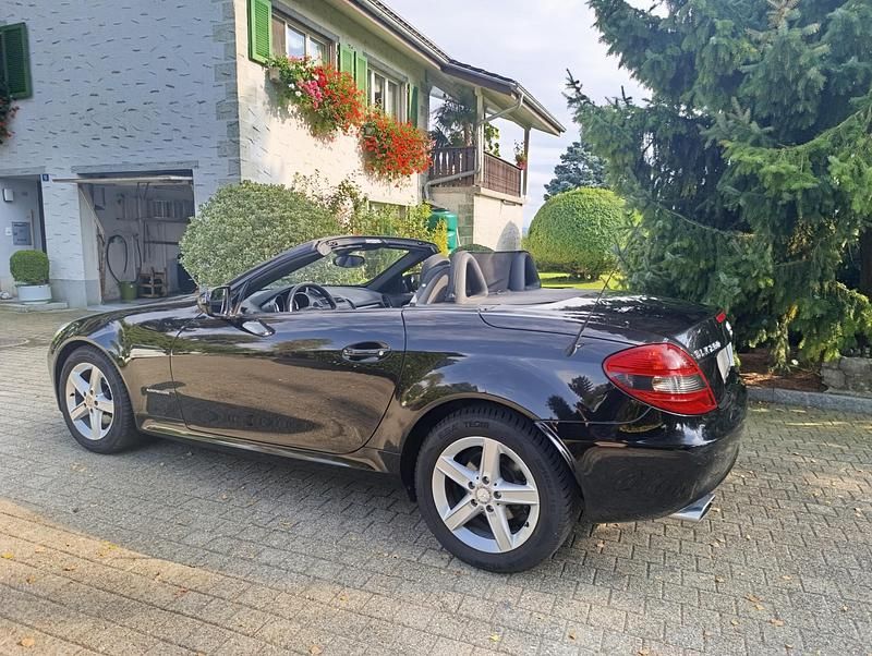 Gebraucht Mercedes SLK200 184 PS (135 kW) 2010 Cabrio