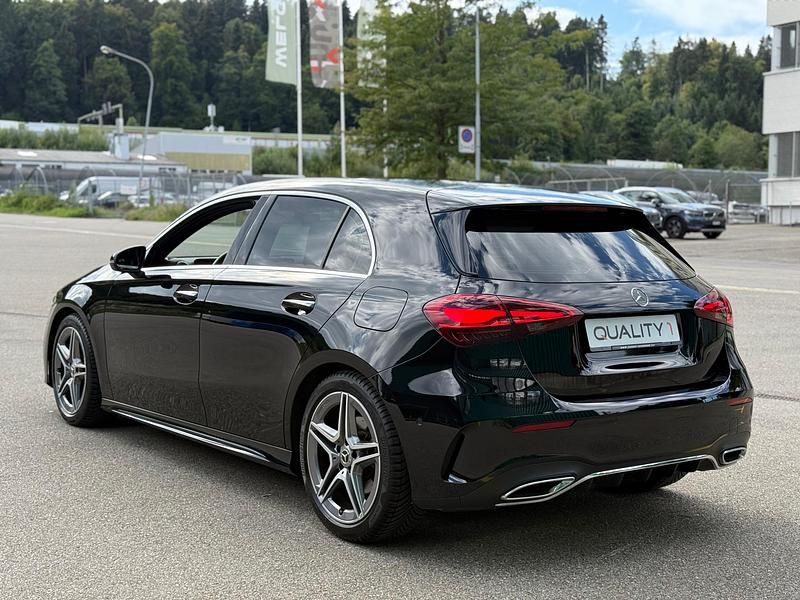 Gebraucht Mercedes A200 163 PS (119 kW) 2024