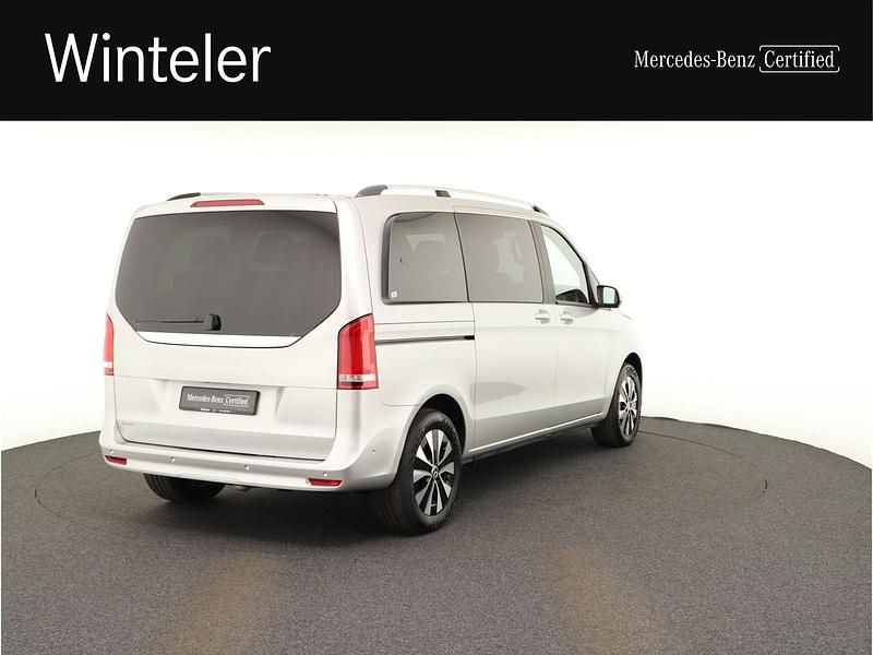 Gebraucht Mercedes V250 190 PS (139 kW) 2022 Van / Kleinbus