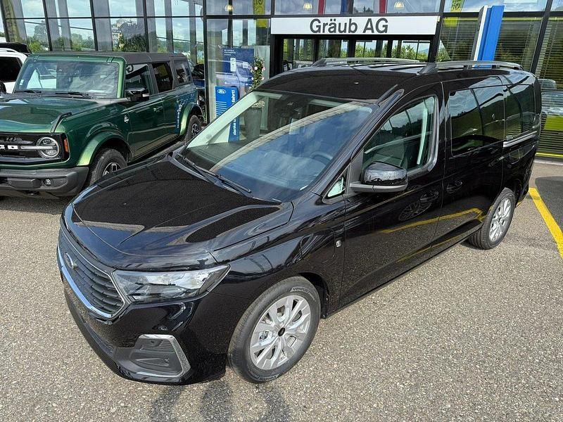 Neu Ford Tourneo Titanium 150 PS (110 kW) 2025 Schwarz Kombi