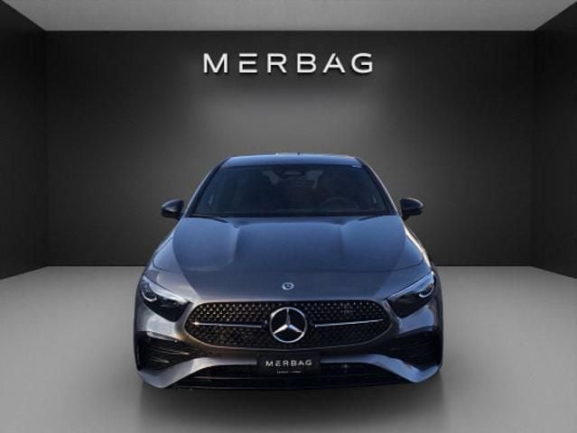 Neu Mercedes A220 190 PS (139 kW) 2026 Grau Limousine