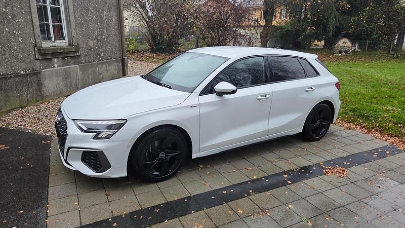Gebraucht 2021 Audi A3 Sportback e-tron S-Line Kleinwagen | CHF 16’900 (Guter Preis) - Bild 1/4