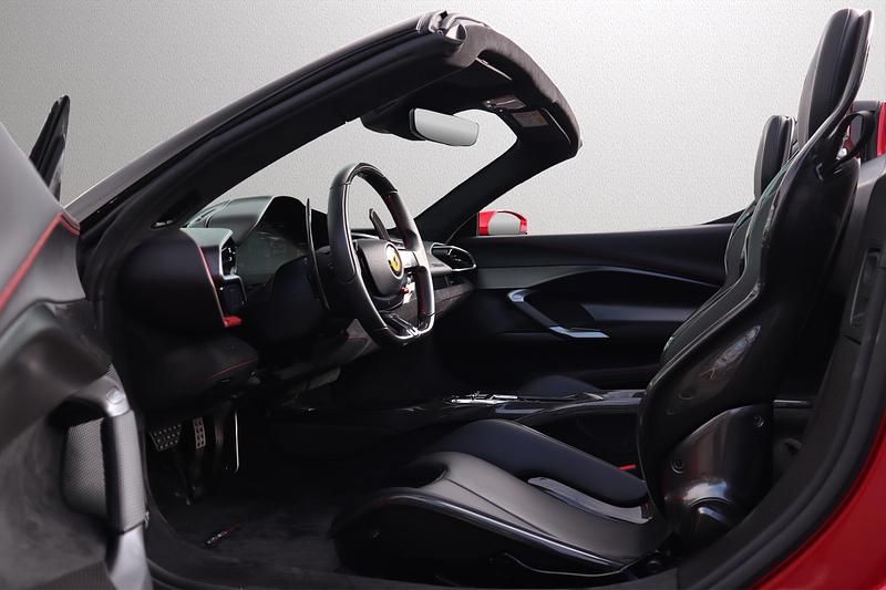 Gebraucht Ferrari 296 830 PS (610 kW) 2023