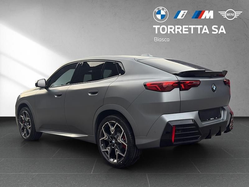 Neu BMW X2 Luxury Line 150 PS (110 kW) 2026 Grau SUV