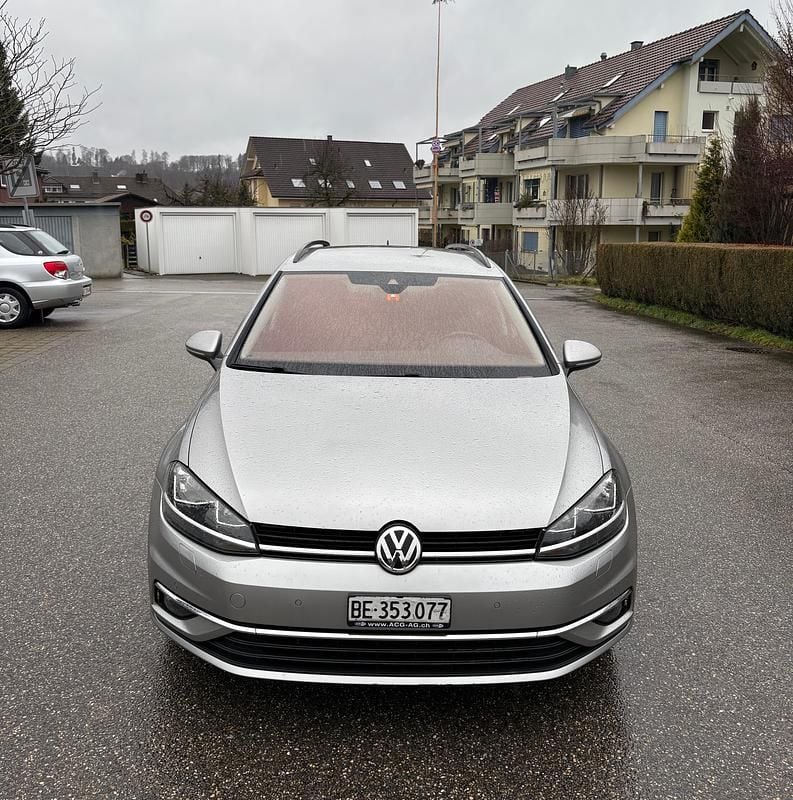 Gebraucht 2018 VW Golf VII Comfortline Kombi | CHF 11’500 (Guter Preis) - Bild 1/4