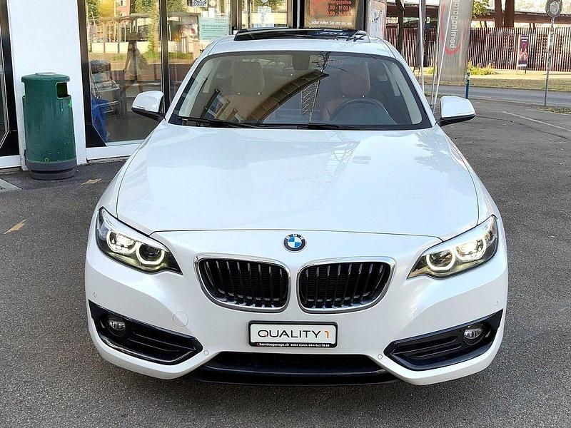 Gebraucht BMW 220 Sport Line 190 PS (139 kW) 2018 Coupé