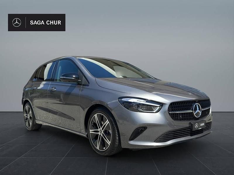 Neu Mercedes B220 Progressive 204 PS (150 kW) 2025 Van / Kleinbus