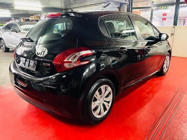 Gebraucht Peugeot 208 Style 82 PS (60 kW) 2014 Kleinwagen