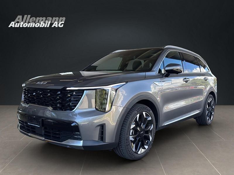 Grau Gebraucht 2025 Kia Sorento Style SUV | CHF 61’900 (Etwas zu teuer) - Bild 1/4
