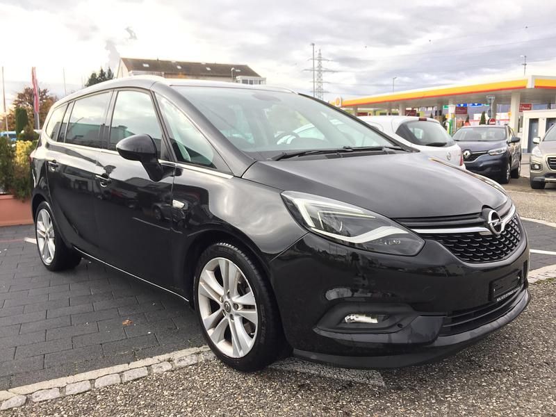Gebraucht Opel Zafira Enjoy 170 PS (125 kW) 2016 Van / Kleinbus