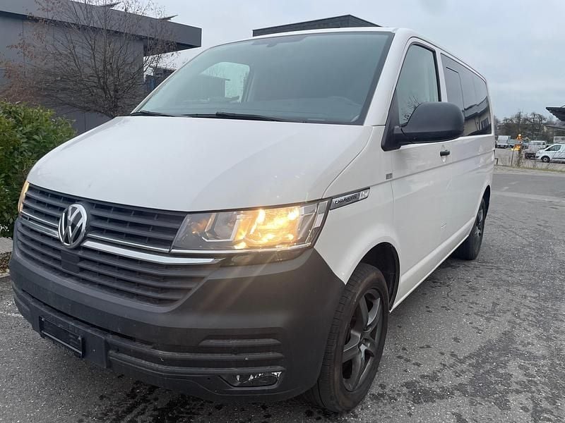 Gebraucht VW Caravelle 150 PS (110 kW) 2022 Van / Kleinbus