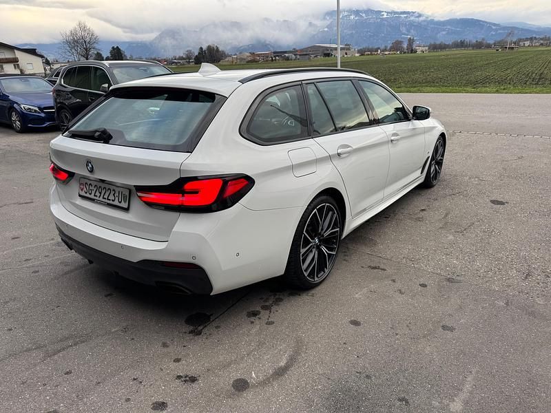 Gebraucht BMW 530 M Sport 286 PS (210 kW) 2020 Kombi