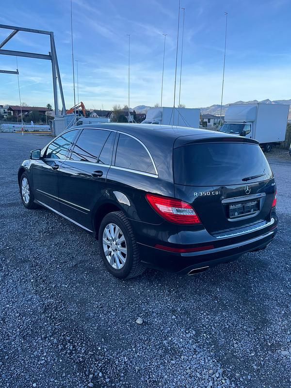 Gebraucht Mercedes R350 265 PS (194 kW) 2011 Van / Kleinbus