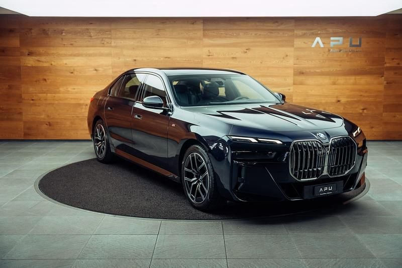 Gebraucht 2023 BMW 740 M Sport Limousine | CHF 84’800 - Bild 1/4