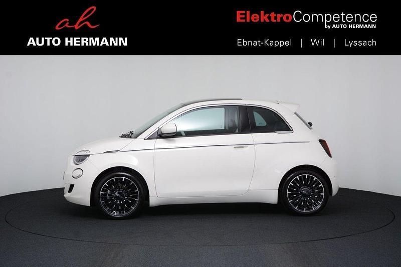 Neu Fiat 500e La Prima 87 kW (119 PS) 2025 Kleinwagen