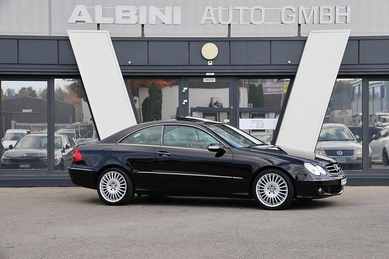 Gebraucht Mercedes CLK320 Avantgarde 224 PS (164 kW) 2009 Coupé