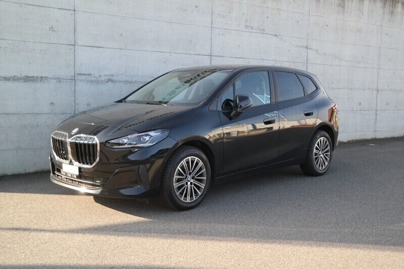 Gebraucht 2022 BMW 218 Active Tourer Performance Van / Kleinbus | CHF 29’900 (Etwas zu teuer) - Bild 1/4
