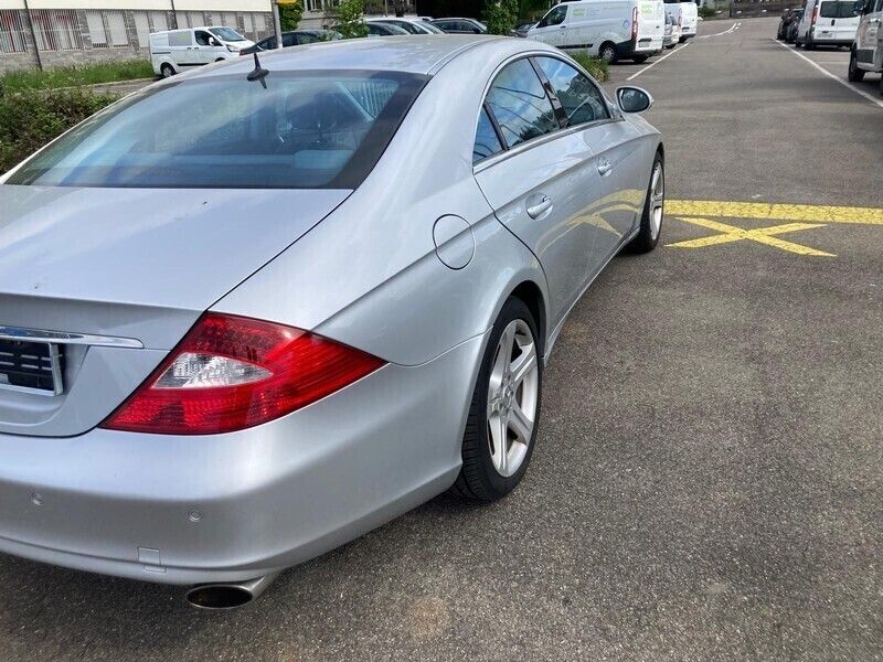 Gebraucht Mercedes CLS500 306 PS (225 kW) 2005