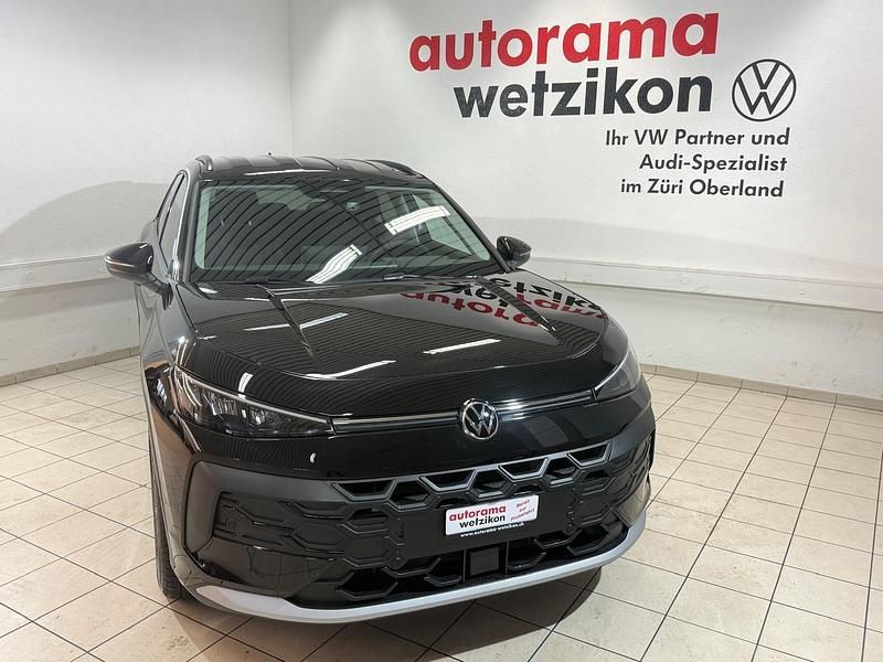 Neu VW T-Roc Life 116 PS (85 kW) 2025 Schwarz SUV