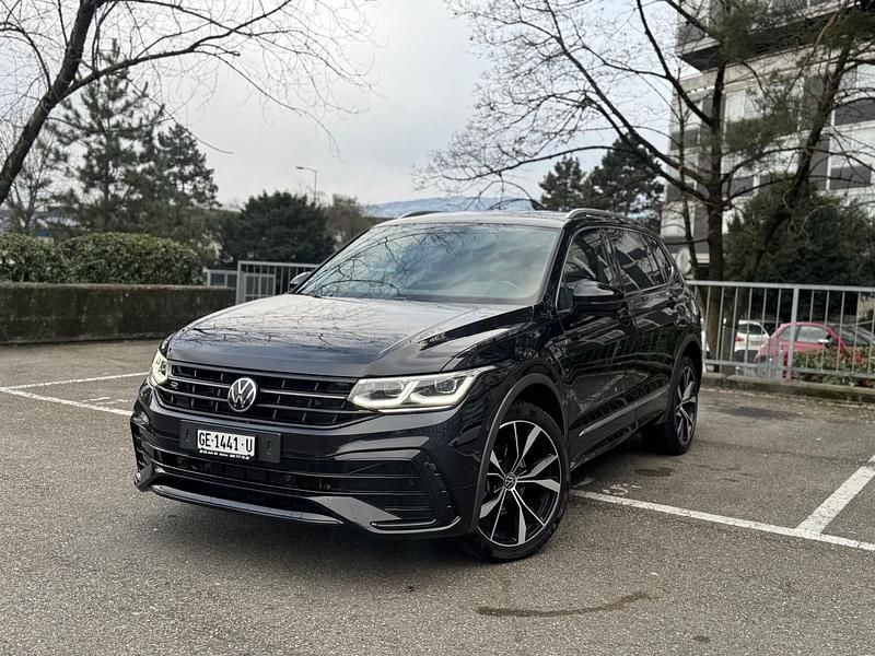 Gebraucht 2022 VW Tiguan Allspace R-line SUV | CHF 33’990 (Fairer Preis) - Bild 1/4