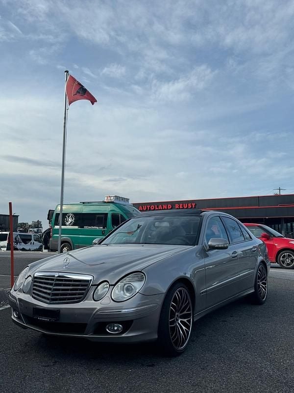 Gebraucht 2007 Mercedes E350 | CHF 4’900 - Bild 1/4