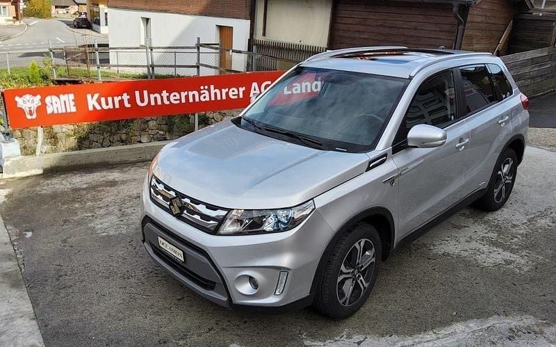 Gebraucht Suzuki Vitara 120 PS (88 kW) 2015 SUV