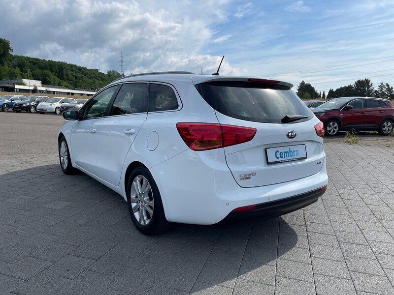 Gebraucht Kia Ceed Sportswagon 128 PS (94 kW) 2012 Kombi