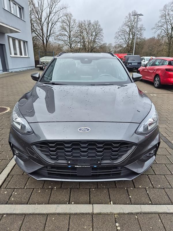 Gebraucht Ford Focus Titanium 125 PS (91 kW) 2020