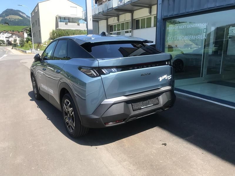 Gebraucht Peugeot 3008 Allure 136 PS (100 kW) 2024 Blau SUV