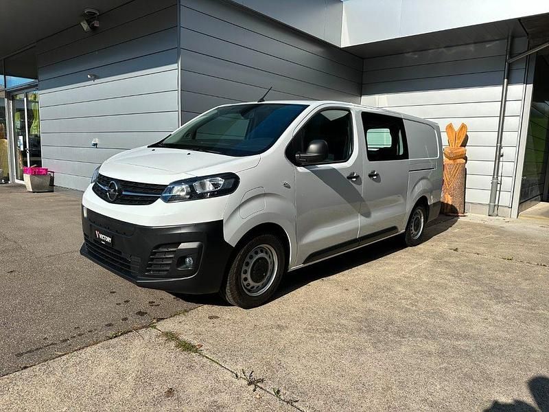 Gebraucht 2023 Opel Vivaro-e Combi Van | CHF 25’900 - Bild 1/4