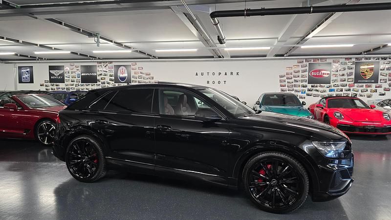 Gebraucht Audi SQ8 Black Edition 508 PS (373 kW) 2022 SUV