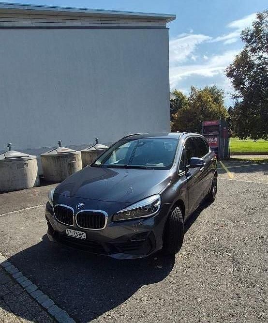 Gebraucht 2019 BMW 220 Sport Line Kombi | CHF 14’800 - Bild 1/4