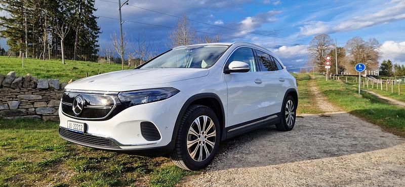 Gebraucht Mercedes EQA300 168 kW (229 PS) 2023 SUV