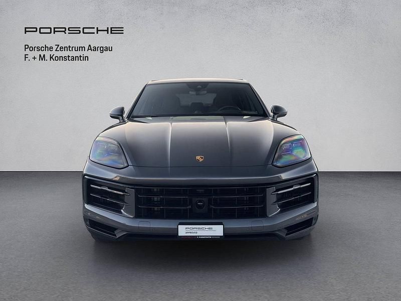 Gebraucht Porsche Cayenne 470 PS (345 kW) 2024 SUV